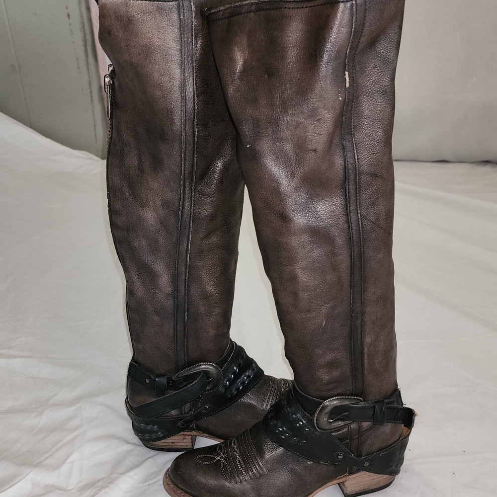 Freebird By Steven Rodondo Women's Brown Leather Tall Boots Size 8 Is Used